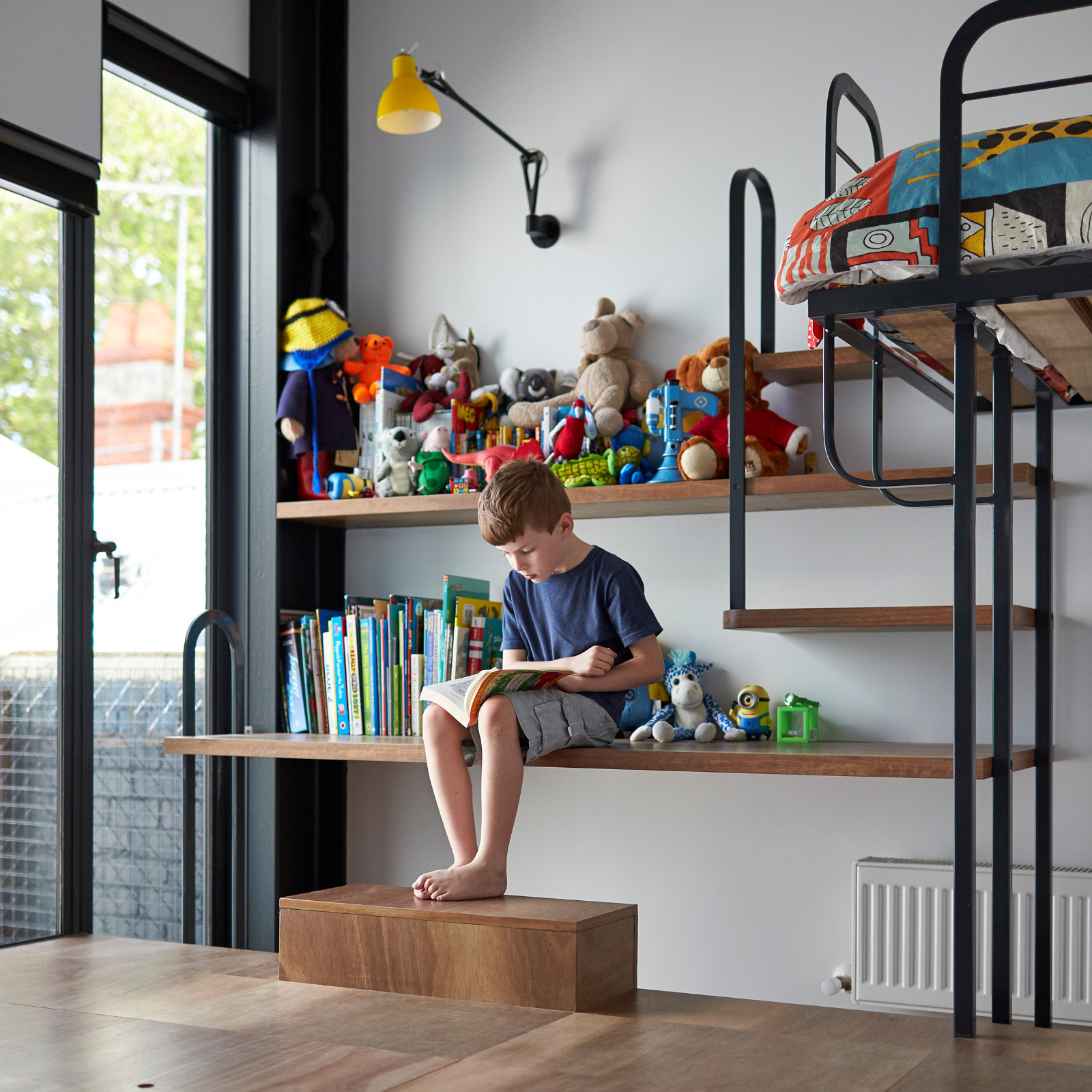 toy-management-house-austin-maynard-architects-australia-dezeen-pinterest-sq.jpg