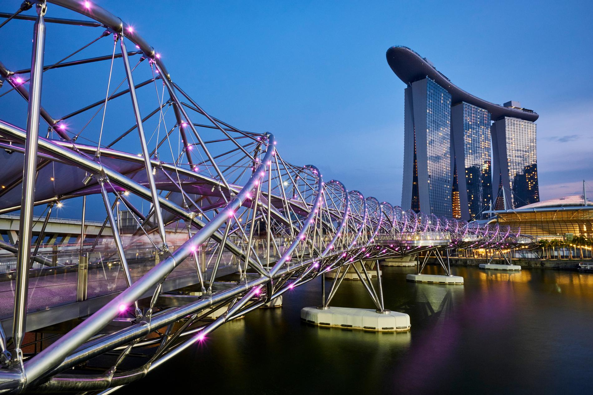 helix-bridge-singapore.adapt.1900.1.jpg